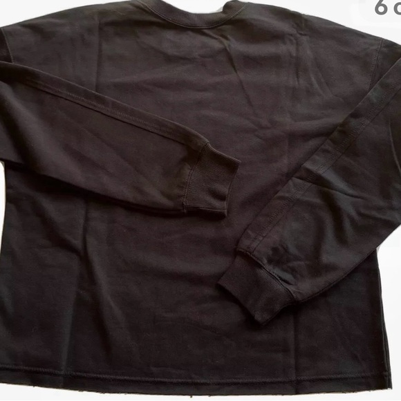 Black Yellowstone Dutton Ranch Montana Women’s  (Teen/Tween) SweatshirtSz S NWT - Picture 3 of 6